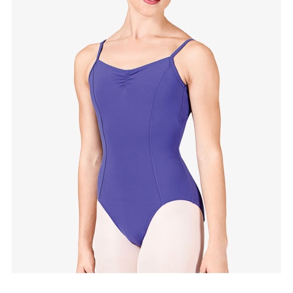Mirella Women's Princess Seam V-Front Leotard Maillot Camisola Con Costuras De Princesa Para Mujer, Granates, M/Largo